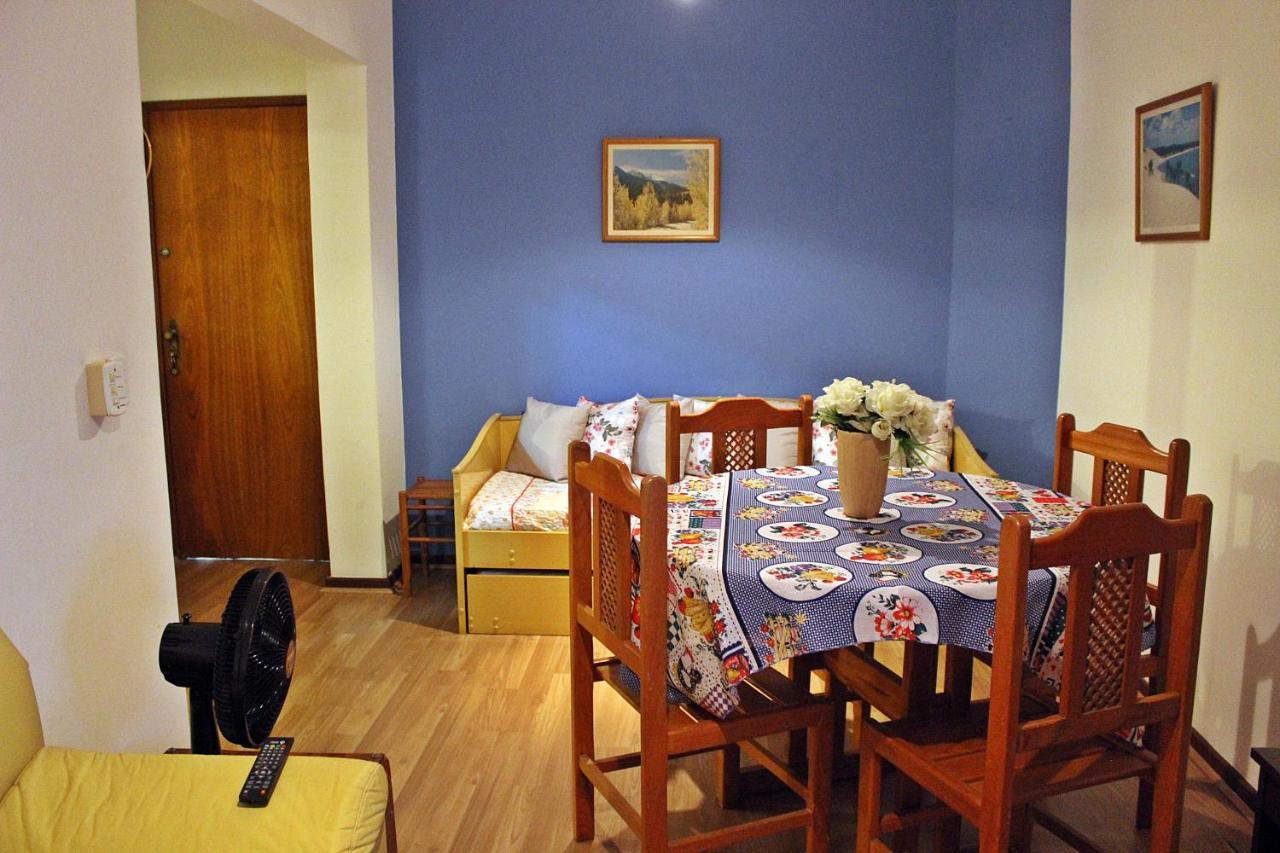 Apartamento Familiar - Praia Da Enseada Гуаружа Екстериор снимка